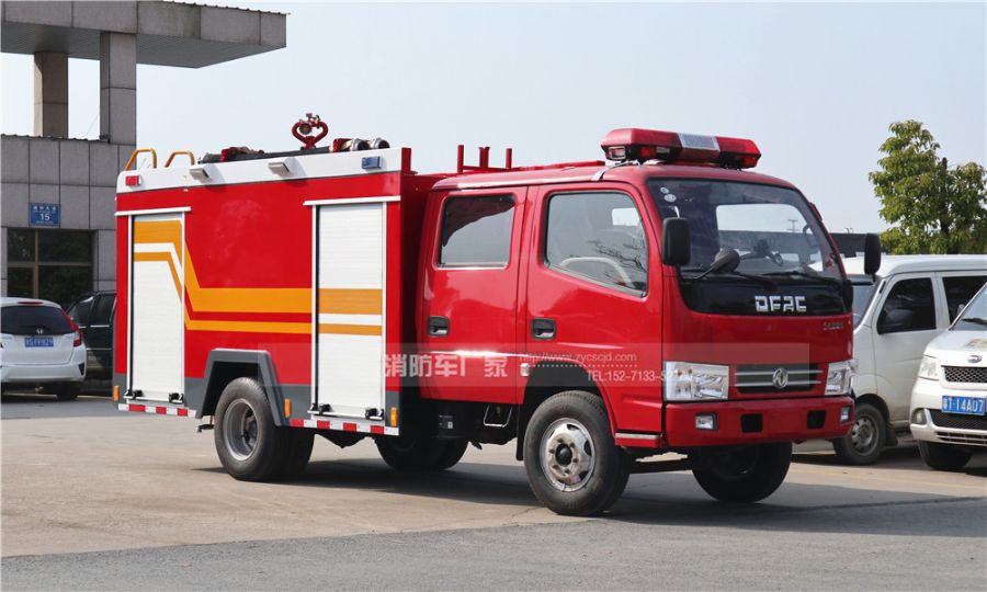 東風(fēng)3噸水罐消防車不上戶車型 東風(fēng)3噸水罐消防車不上戶車型