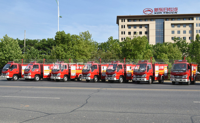 輕型消防車 輕型消防車